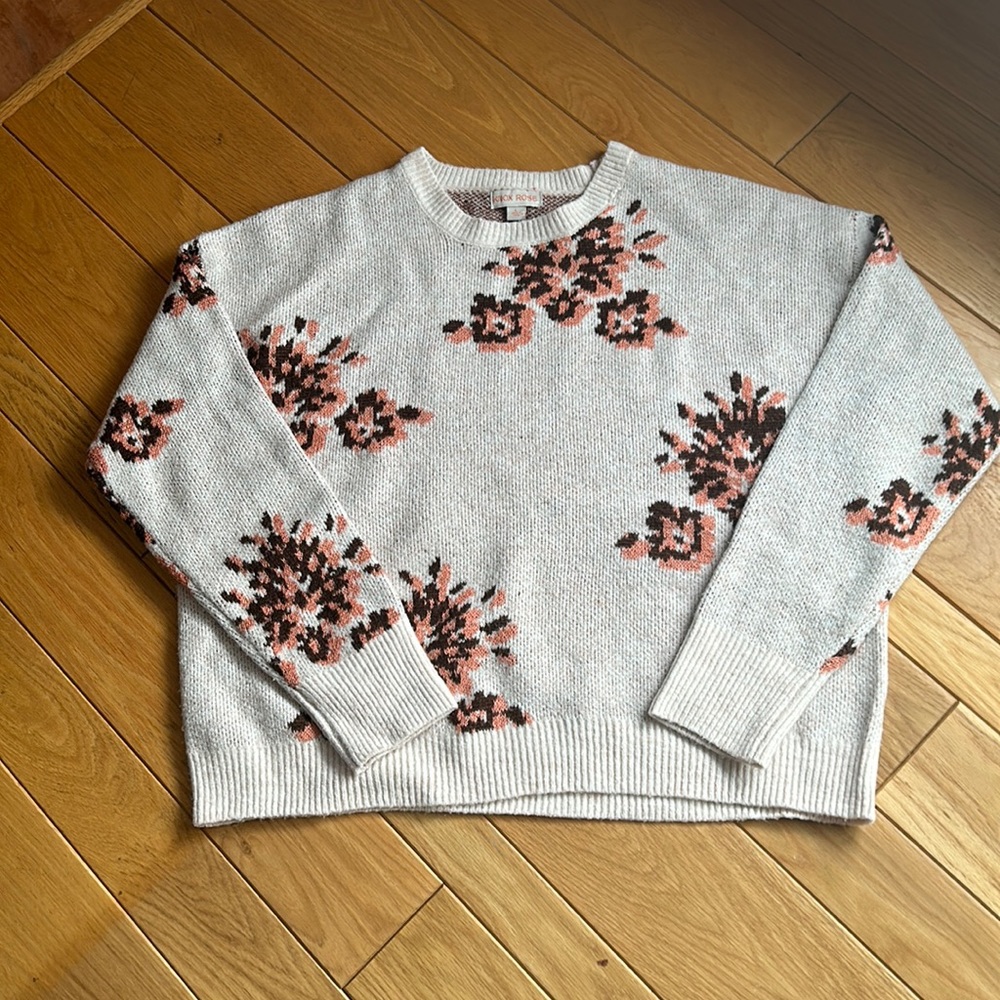 Knox rose women’s crewneck sweater